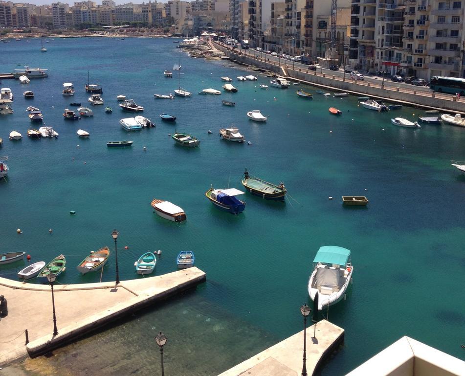 Apartment Seafront Spinola Bay