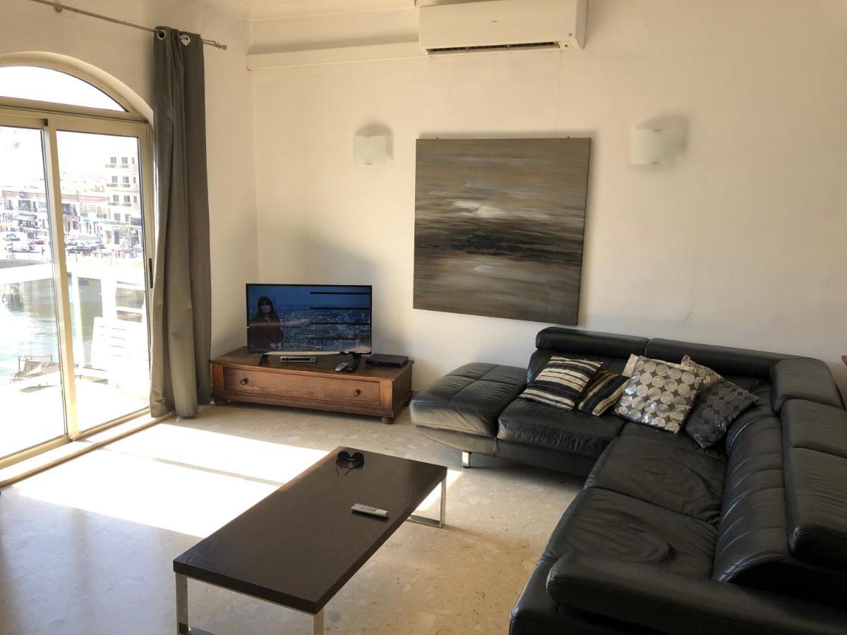 Apartment Seafront Spinola Bay *